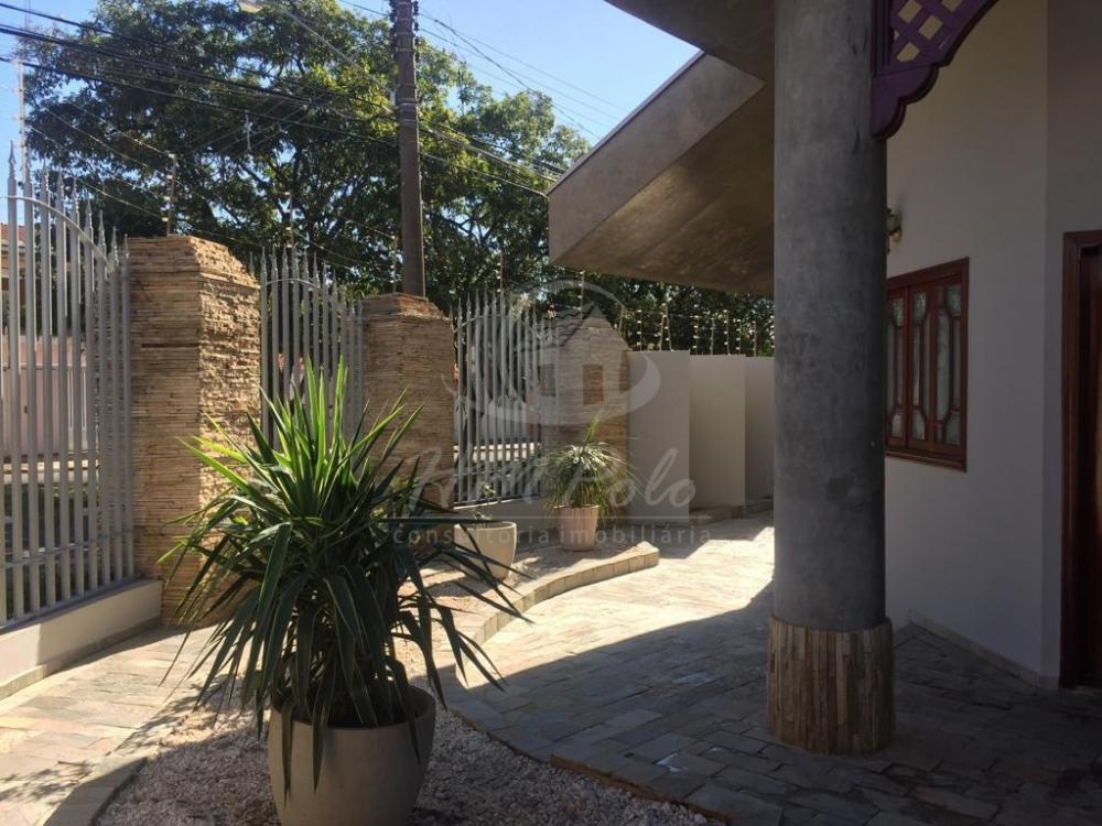 Comprar Casa / Padrão em Campinas R$ 1.490.000,00 - Foto 3