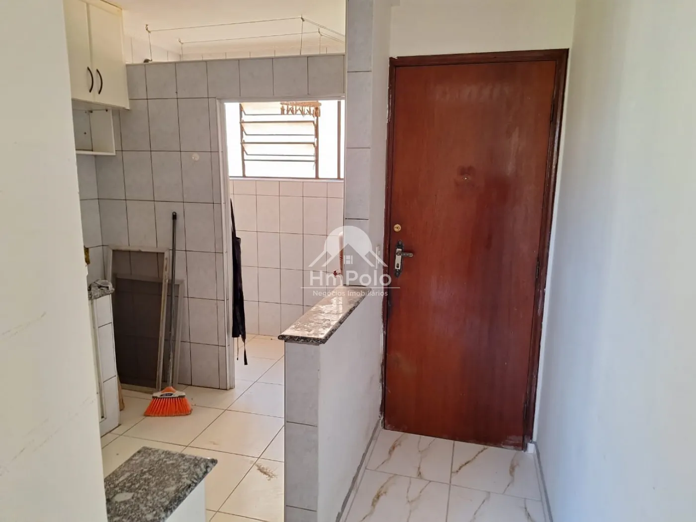 Alugar Apartamento / Padrão em Campinas R$ 1.100,00 - Foto 5