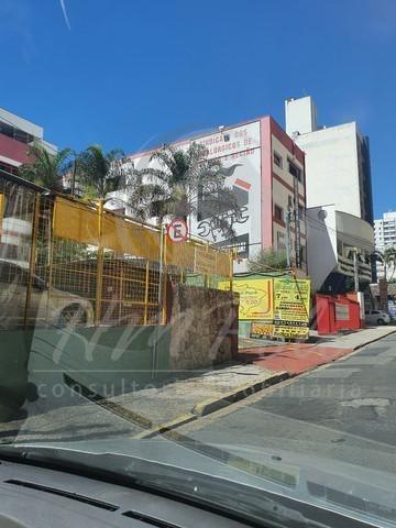 ÓTIMO TERRENO PARA INVESTIMENTO À VENDA NO CENTRO DE CAMPINAS-SP.