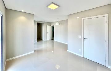 Alugar Apartamento / Padrão em Campinas. apenas R$ 899.000,00