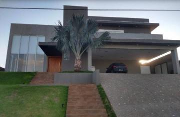 Casa com 5 quartos à venda no Condomínio Villa Lombarda em Valinhos-SP.