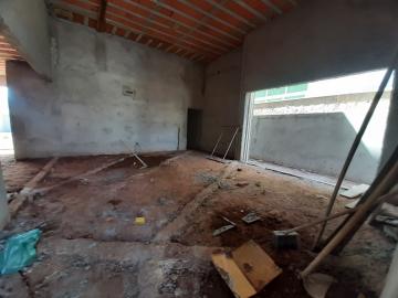 CASA TÉRREA COM 3 SUÍTES, PISCINA E ESCRITÓRIO À VENDA EM CONDOMÍNIO DE PAULÍNIA/SP