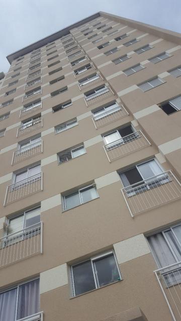 Alugar Apartamento / Padrão em Valinhos. apenas R$ 274.000,00
