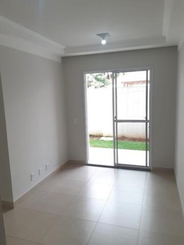 Alugar Apartamento / Padrão em Valinhos. apenas R$ 1.400,00