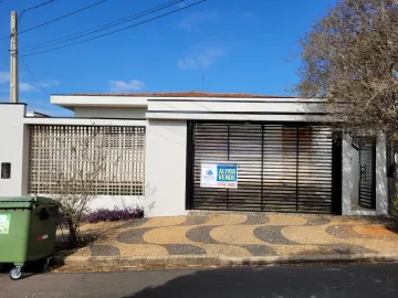 Alugar Casa / Térrea em Campinas. apenas R$ 6.000,00