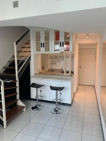 APARTAMENTO (LOFT) MOBILIADO ALUGADO COM 3 VAGAS À VENDA NO CAMBUÍ EM CAMPINAS/SP.