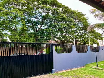 Casa à venda no Parque das Palmeiras em Campinas-SP.