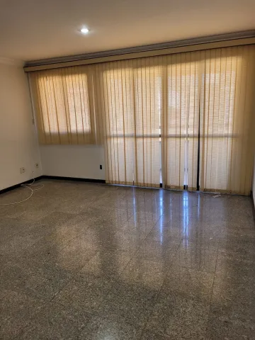 Alugar Apartamento / Padrão em Campinas. apenas R$ 720.000,00
