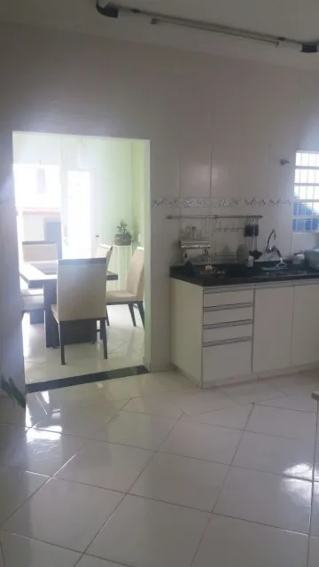 imagem 3 - Casa térrea à venda com 2 quartos 3 banheiros e ampla área de lazer no Nova Europa em Campinas s/p imagem 3 - Casa térrea à venda com 2 quartos 3 banheiros e ampla área de lazer no Nova Europa em Campinas s/p