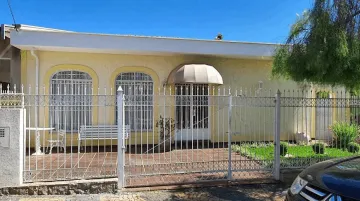 Alugar Casa / Padrão em Campinas. apenas R$ 7.900,00