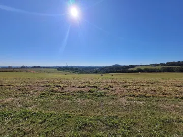 TERRENO À VENDA COM 940M² NO HARAS PATENTE EM JAGUARIUNA/SP.