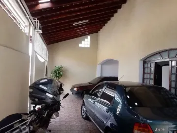 CASA Á VENDA, 3 DORMITÓRIOS SENDO 1 (SUITE)  E 2 VAGAS DE GARAGEM, JARDIM ALVORADA - CAMPINAS / SP.