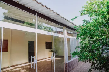 Alugar Casa / Padrão em Campinas. apenas R$ 340.000,00