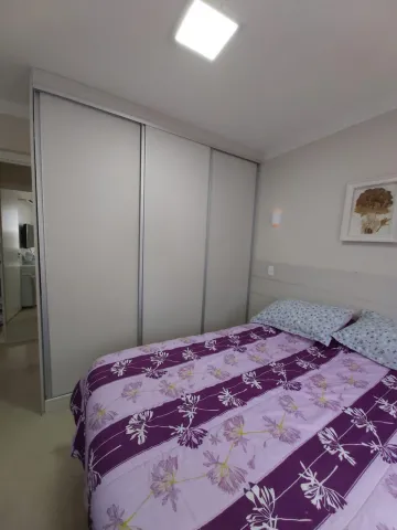 Apartamento 2 quartos com varanda 1 banheiro 1 vaga a venda no Jardim Amazonas em Campinas-SP
