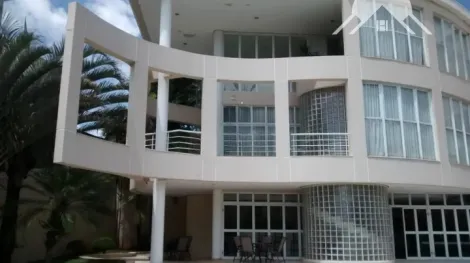Casa  com 4 Suítes, 4 Vagas, localizado no bairro Sítio de Recreio de Gramado em Campinas.