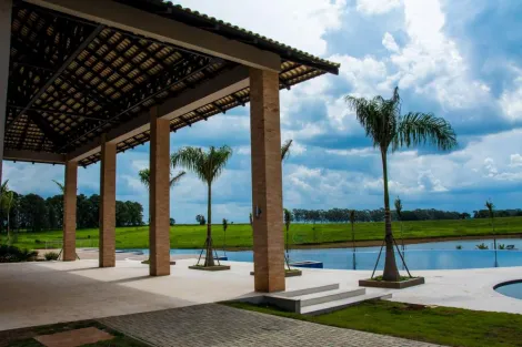 Terreno em condomínio de alto padrão para venda, no Haras Patente, Jaguariuna/SP