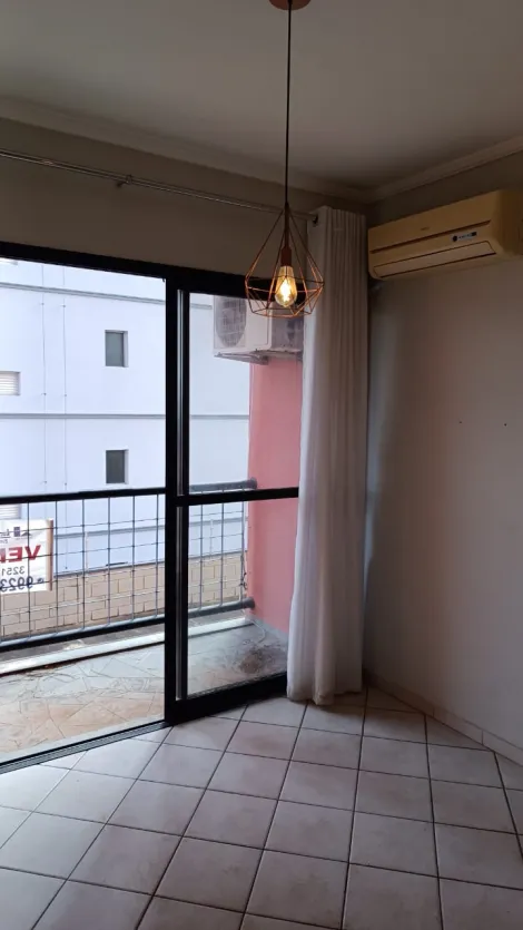 Apartamento com 1 quarto e garagem para venda no Jardim Proença, em Campinas/SP