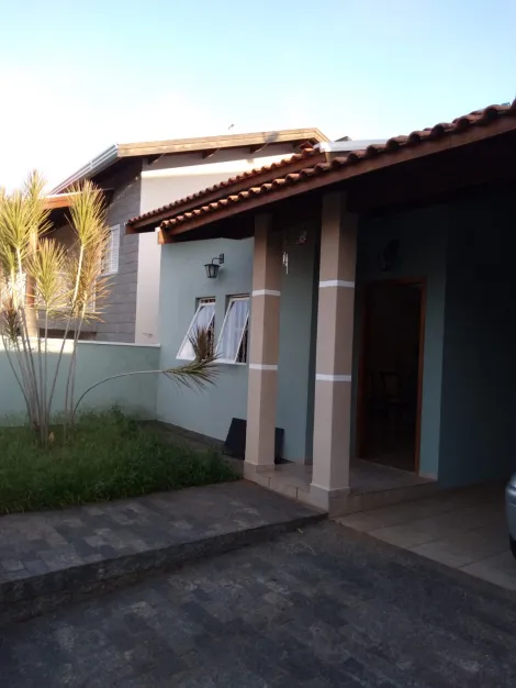 Casa para venda no Jardim dos Manacas em Valinhos-SP.