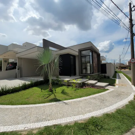 Casa com 3 dormitórios, 4 vagas no condomínio Residencial Yucatan em Paulínia/ Campinas- SP