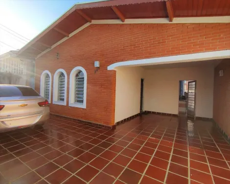 Alugar Casa / Padrão em Campinas. apenas R$ 855.000,00