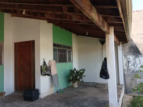 Casa terrea para Locação e Venda no bairro Parque Jambeiro em Campinas/SP