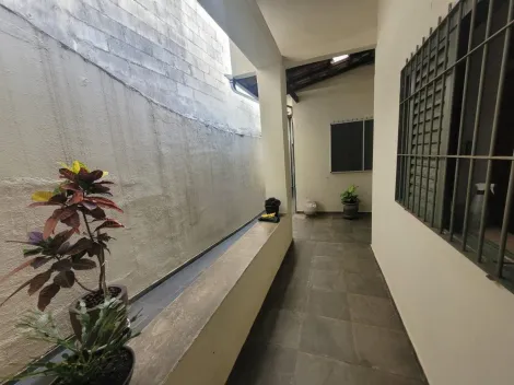 imagem 3 - Casa com 3 quartos 1 suíte 3 banheiros 3 vagas a venda no Jd Leonor em Campinas-SP imagem 3 - Casa com 3 quartos 1 suíte 3 banheiros 3 vagas a venda no Jd Leonor em Campinas-SP