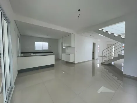 imagem 2 - Casa de condomínio com 3 suítes 4 banheiros 2 vagas a venda em Vinhedo-SP imagem 2 - Casa de condomínio com 3 suítes 4 banheiros 2 vagas a venda em Vinhedo-SP